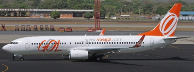 BOEING 737.800, FOTOGRAFADO EM BRASLIA-DF E ACIDENTADO NA AMAZNIA (FOTO/CRDITO: BRUNO PEREIRA, 14.09.2006).